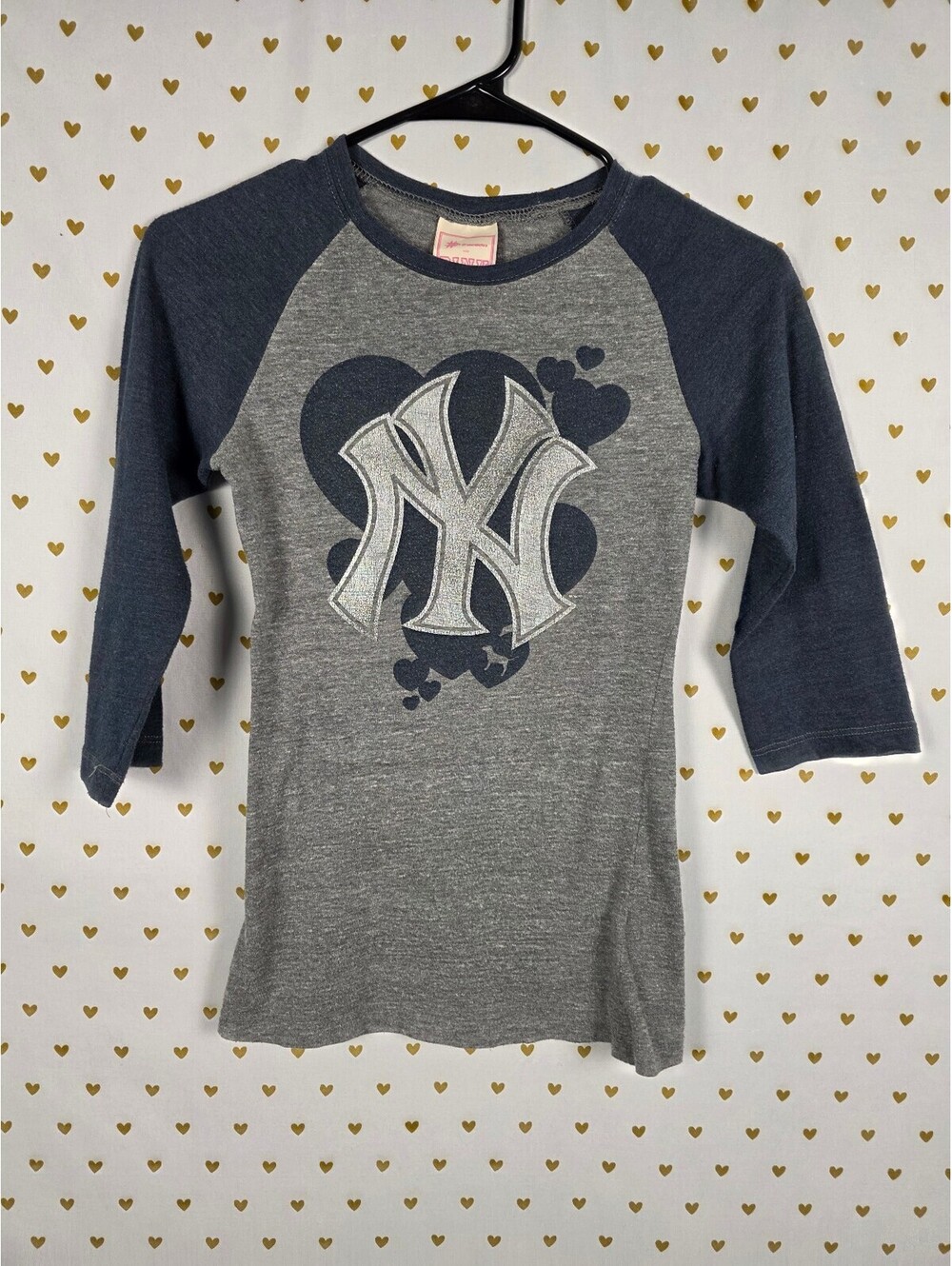 VS PINK New York Yankees MLB Raglan Baseball Tee XS Silver Logo 86